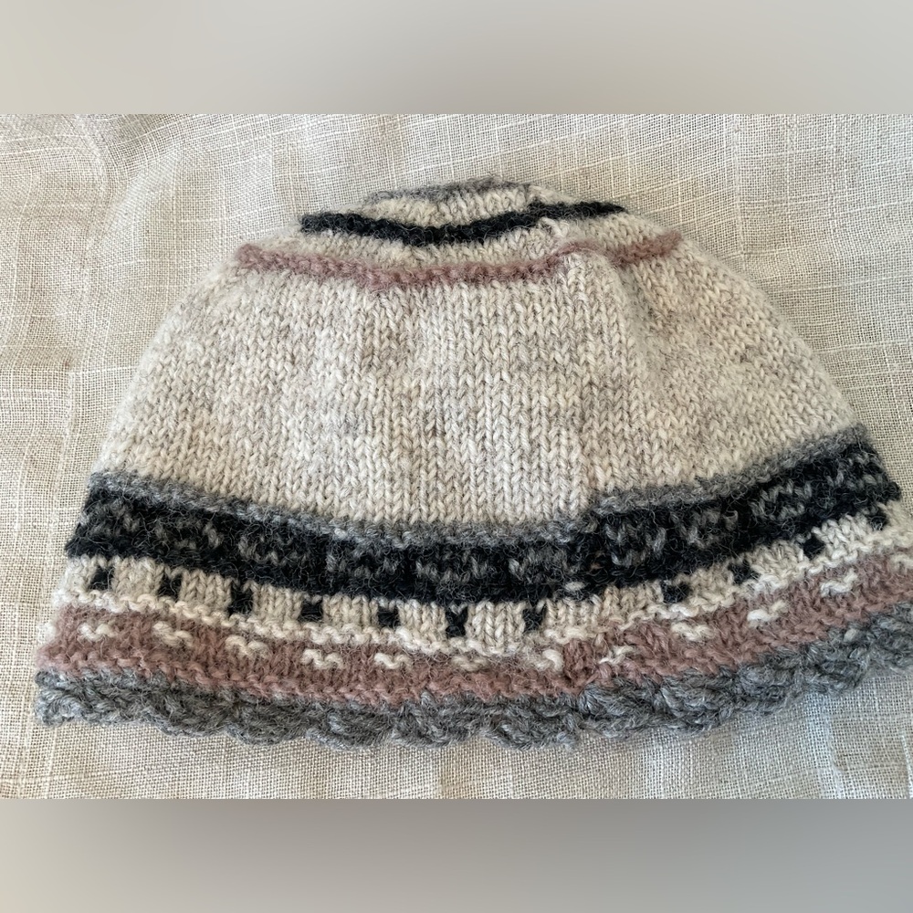 FEELGOODZ 100% Wool Embroidered Knit Beanie/Winter Hat - One Size Fits Most - Picture 2 of 12